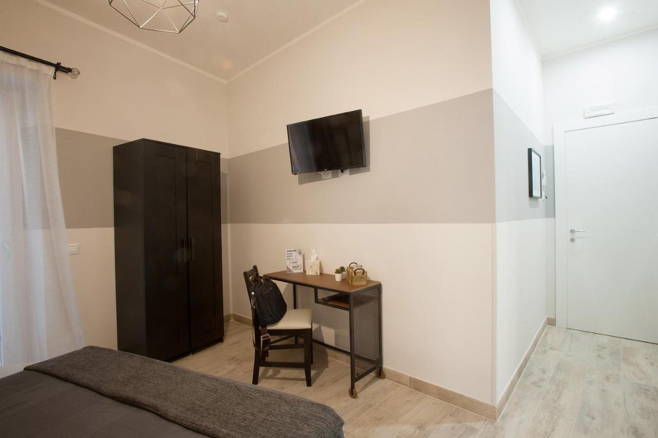 6Th Land - Rent Rooms Affittacamere La Spezia Exterior photo